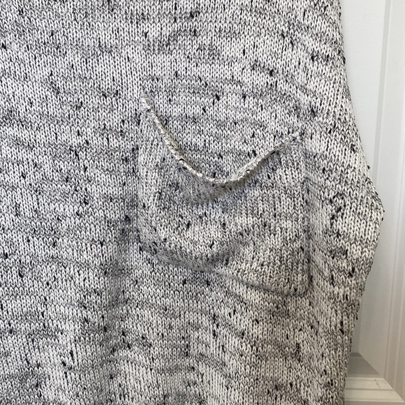 Speckled Grey and White Pocket Sweater - Picture 3 of 6